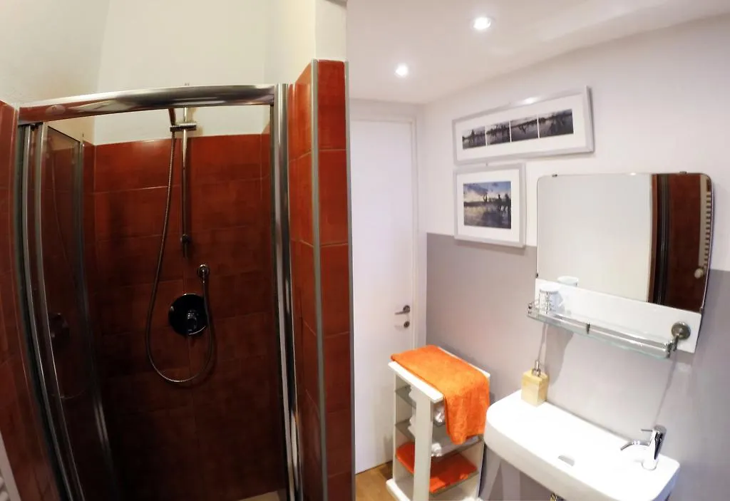 Bed and Breakfast Up To Seven Mailand Italien